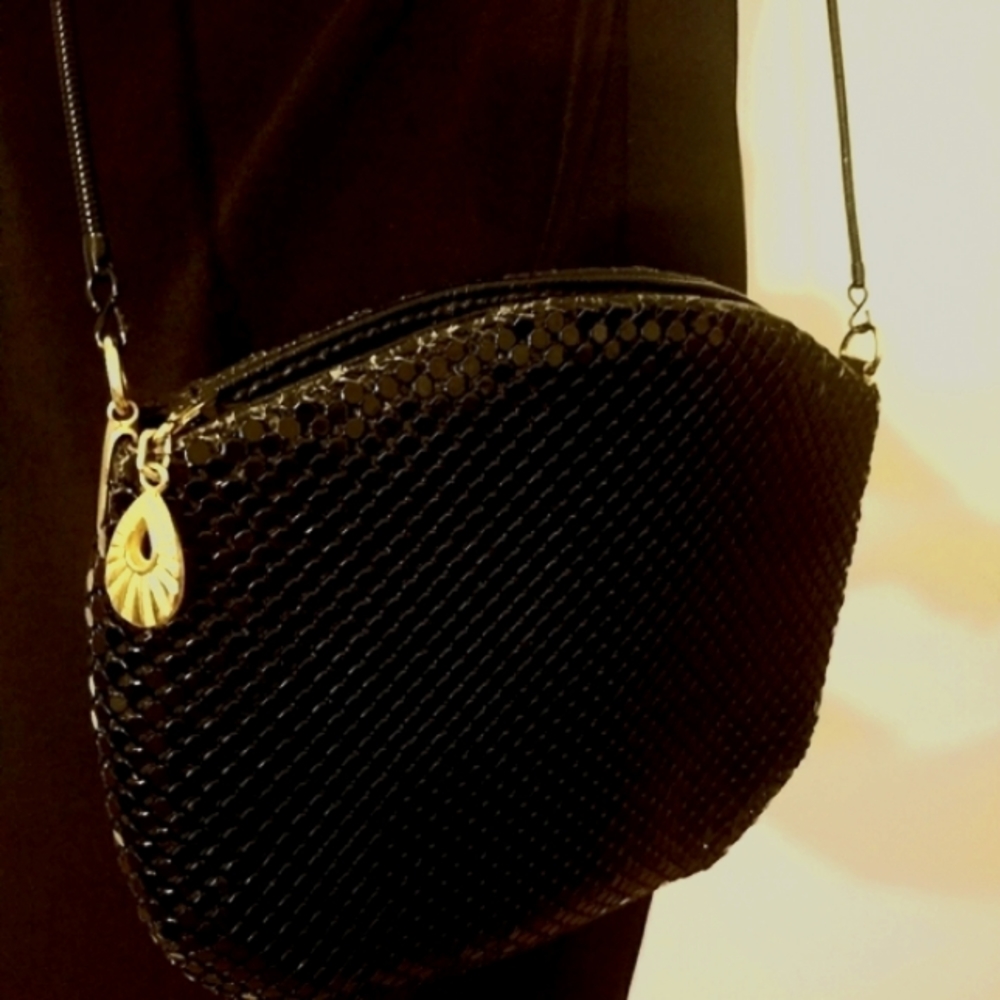 🌷3/$20🌷Vintage Black Mesh Crossbody Purse